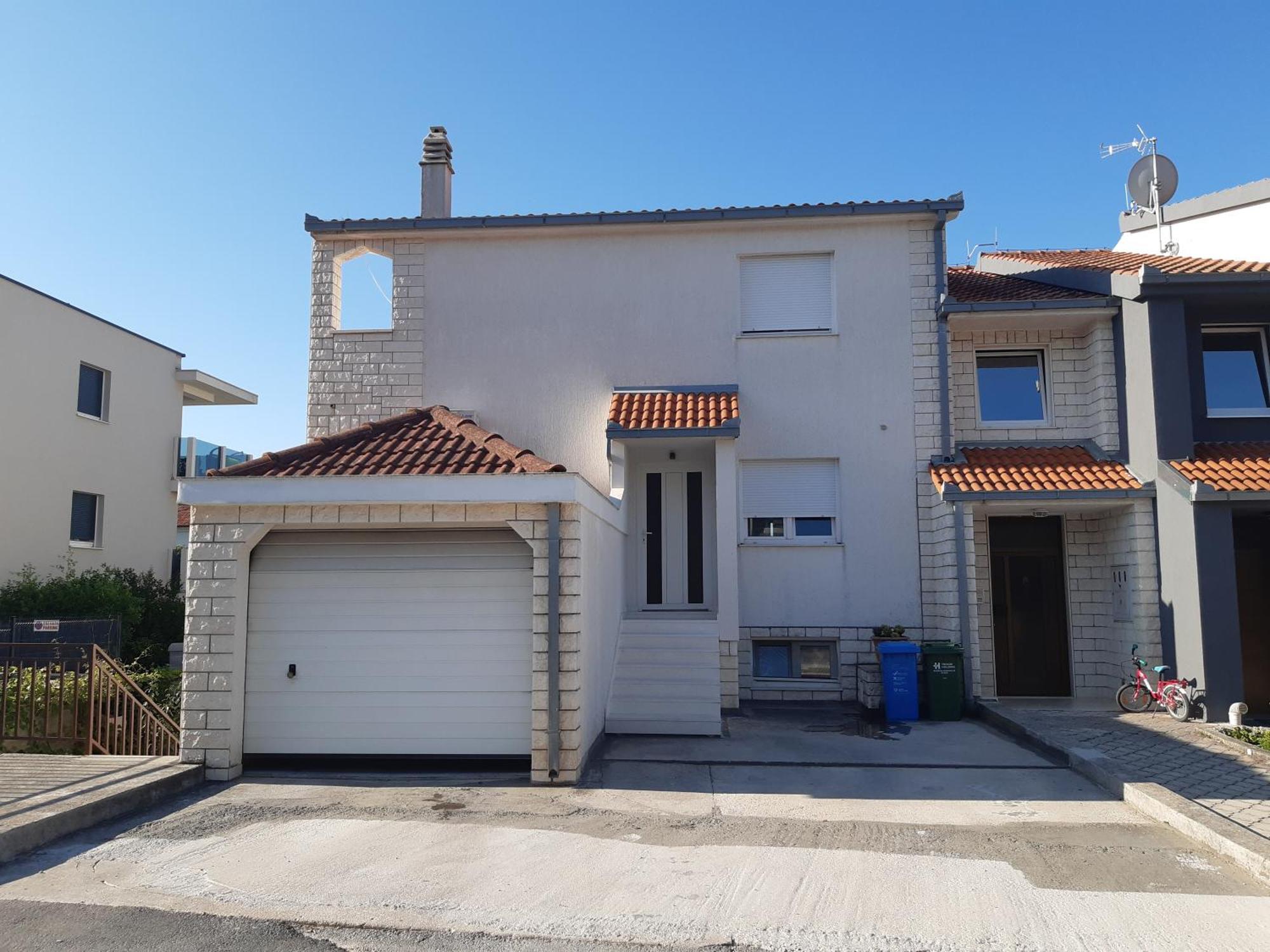 Apartmani Josipa Trogir Bagian luar foto