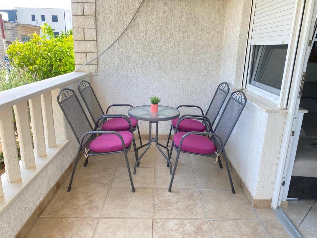 Apartmani Josipa Trogir Bagian luar foto